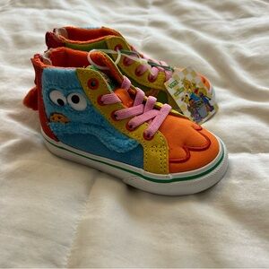 🆕 Vans SK8 Hi Zip Sesame Street